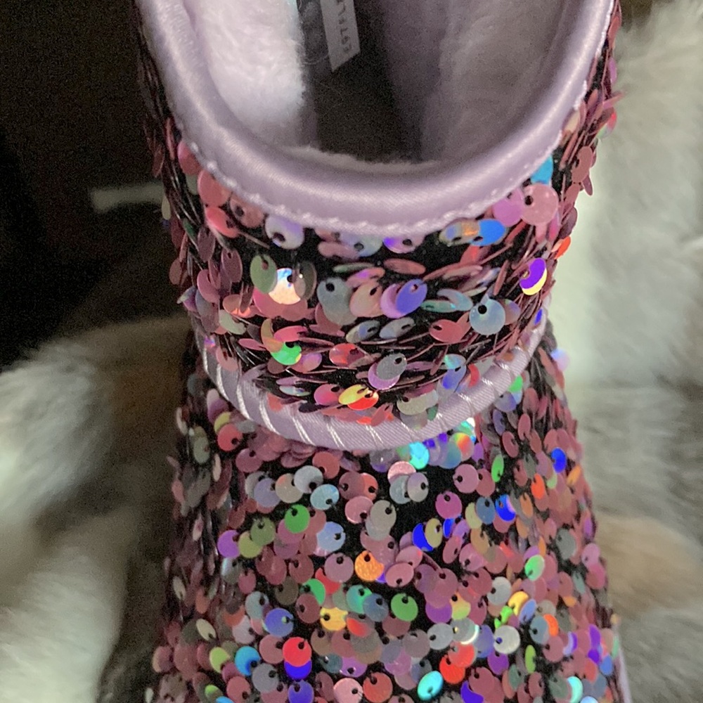 UGG CLASSIC MINI STELLAR SEQUIN BOOT, Size 9.  Authentic & brand new with box.